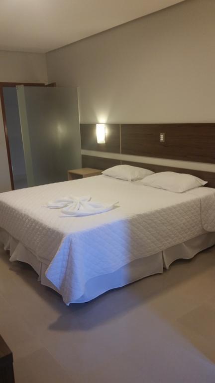 Kamur Plaza Hotel 고이아네지아 객실 사진